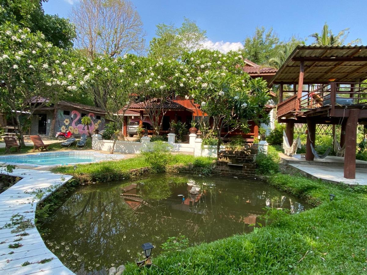 Shaya Homestay & Dorms Pai Esterno foto