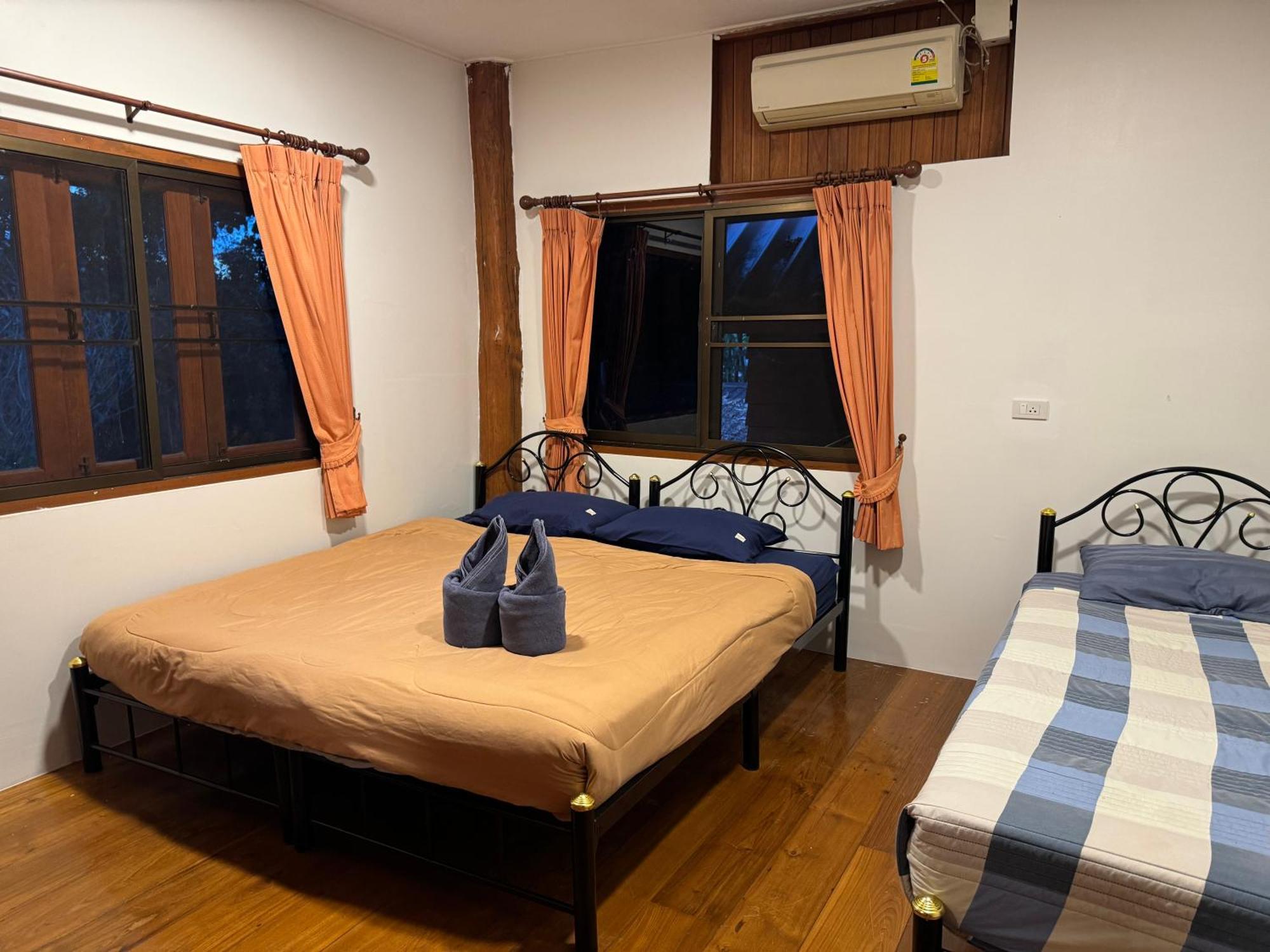 Shaya Homestay & Dorms Pai Esterno foto