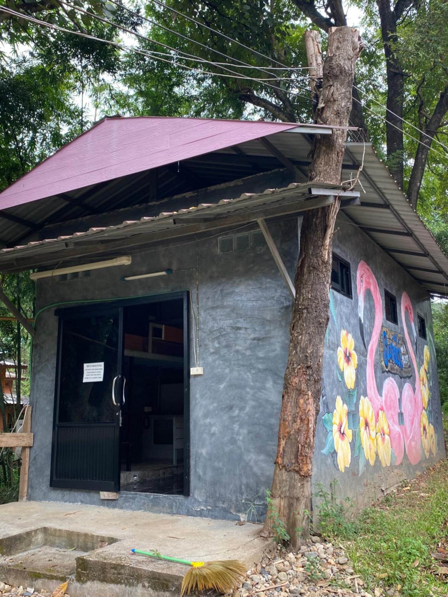Shaya Homestay & Dorms Pai Esterno foto