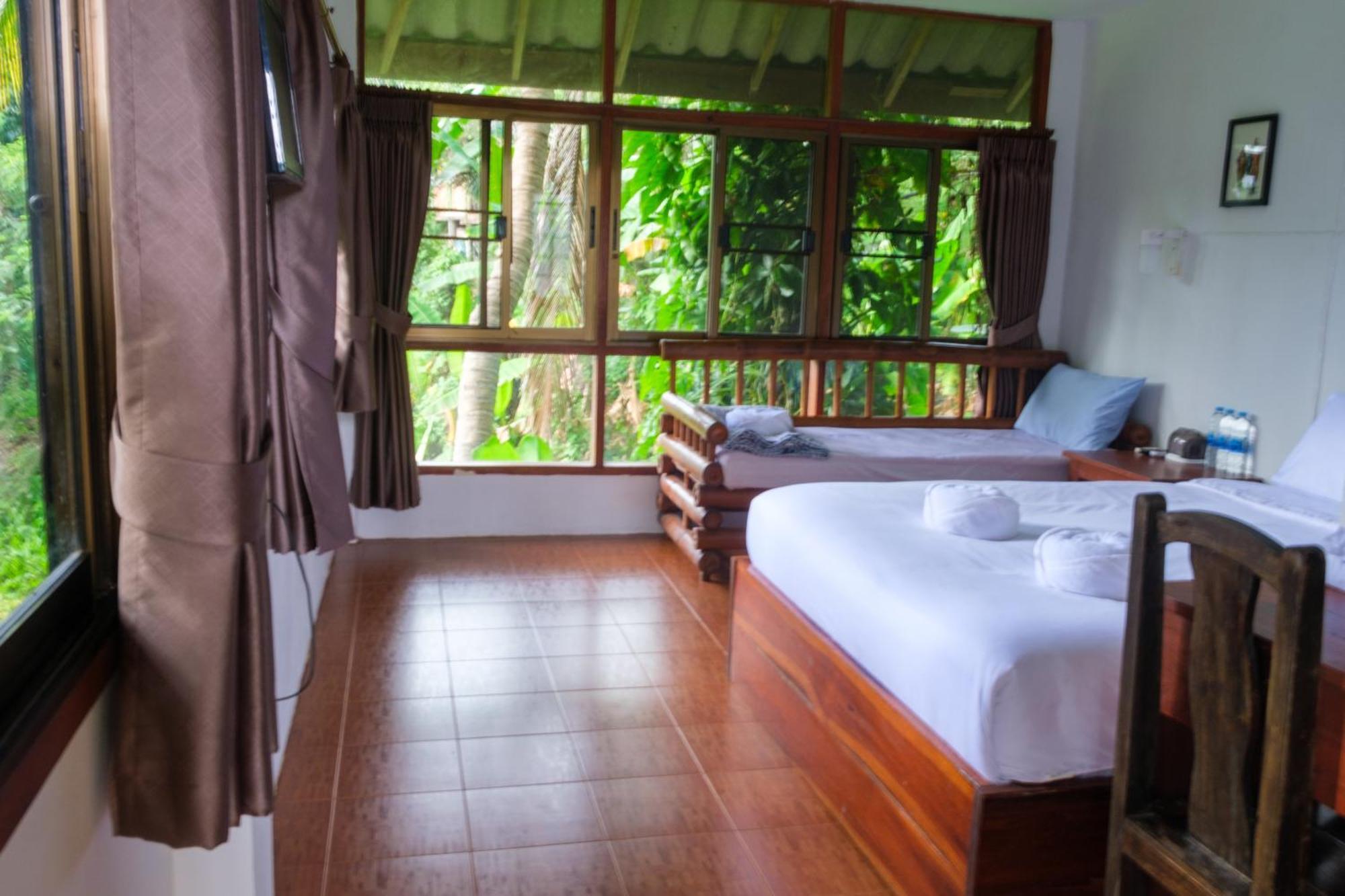 Shaya Homestay & Dorms Pai Esterno foto